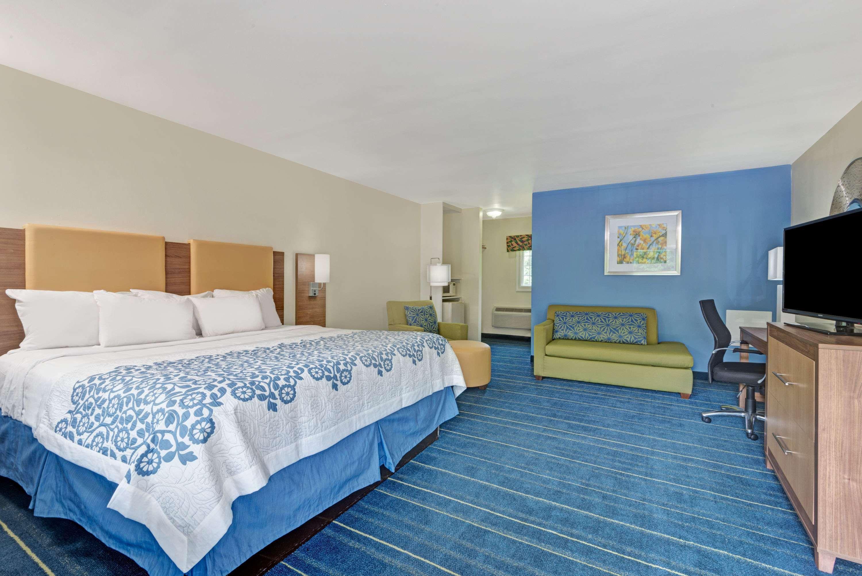 Days Inn By Wyndham Ridgefield Extérieur photo